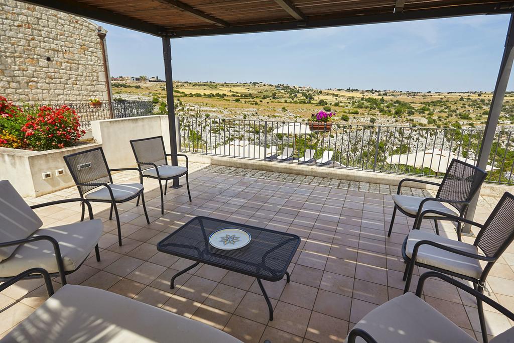 Casa Al Castello Guest House Ragusa Bagian luar foto