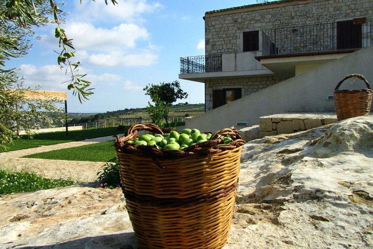 Casa Al Castello Guest House Ragusa Bagian luar foto